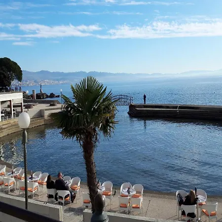 Apartment Damir Opatija Exteriér fotografie
